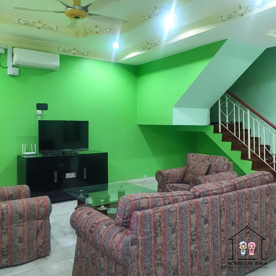 Homestay Ayah Куантан Экстерьер фото